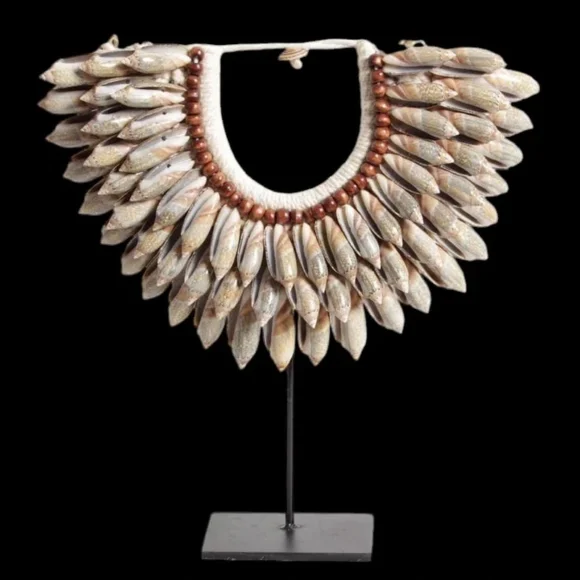 TRIBAL NECKLASE SHELL 01 – Element